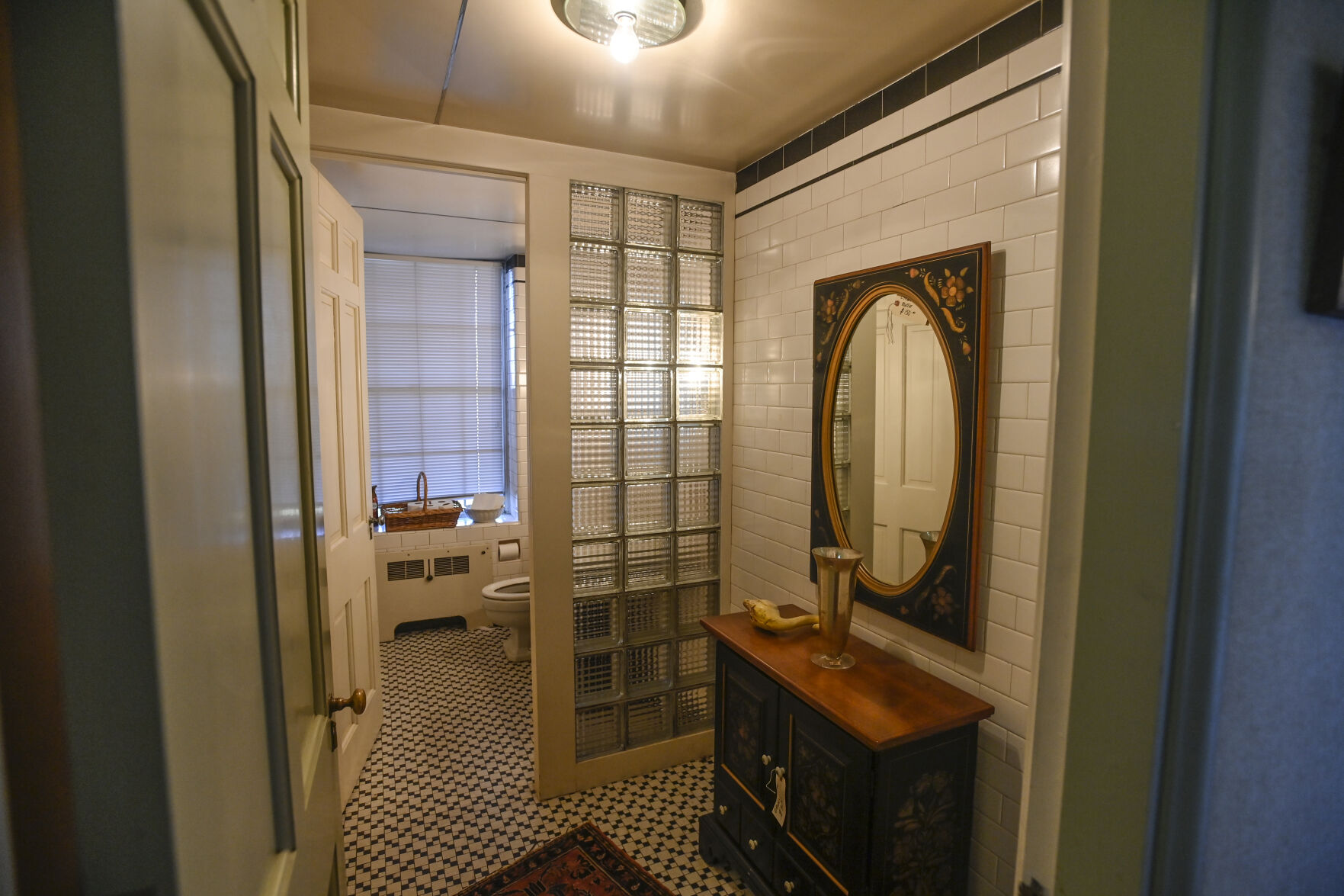 Dillard Mansion 9